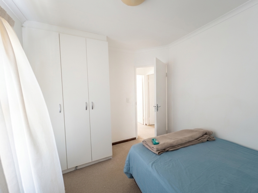 To Let 2 Bedroom Property for Rent in Burgundy Estate Western Cape